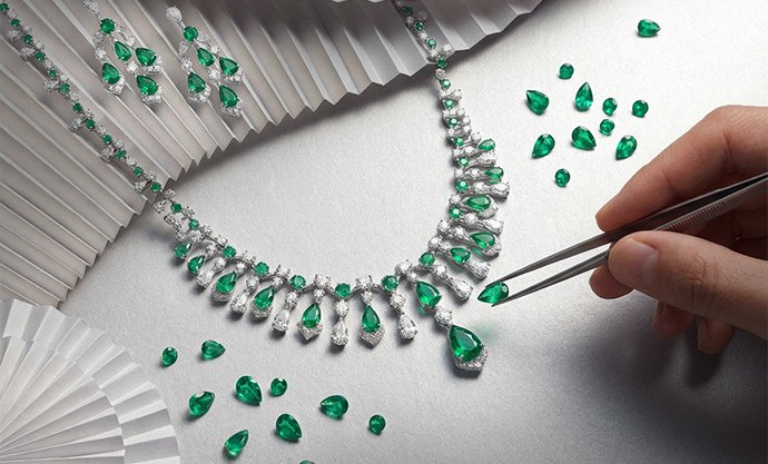 THE ART OF RARE GEMSTONES